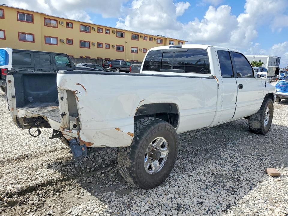 47461306 :رقم المزاد ، 1B7KC2362WJ196327 vin ، 1998 Dodge Ram 2500 مزاد بيع