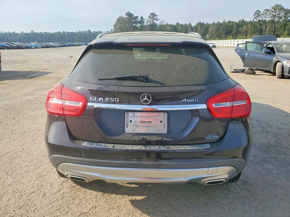 45620976 :رقم المزاد ، WDCTG4GB3FJ034650 vin ، 2015 Mercedes-benz Gla مزاد بيع