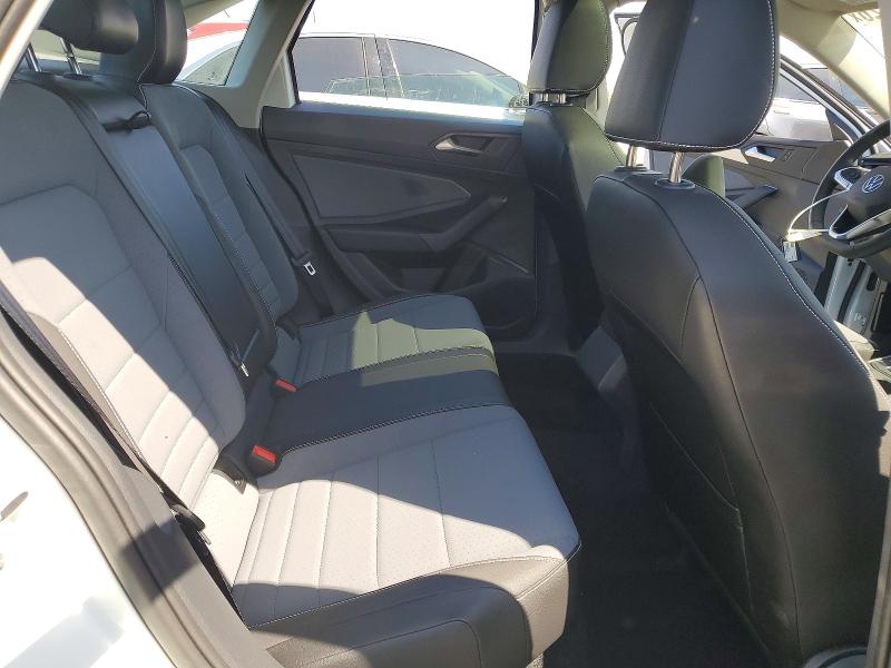 Продажа на аукционе авто 2026 Volkswagen Jetta, vin: 3VW7W7BU2TM015636, номер лота: 47439726