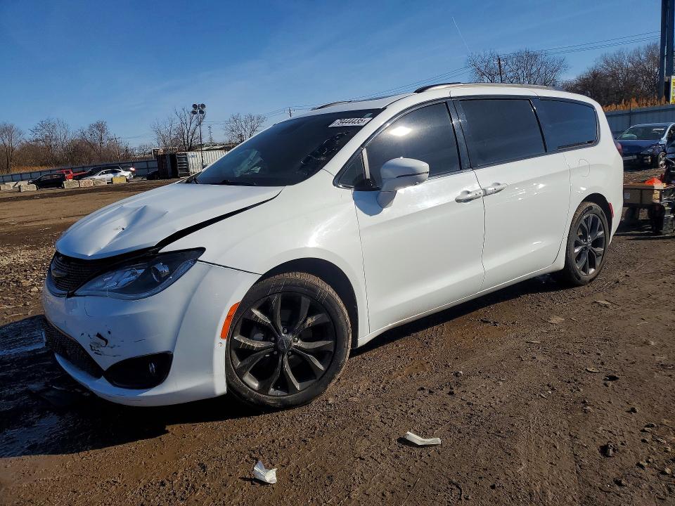Продаж на аукціоні авто 2020 Chrysler Pacifica, vin: 2C4RC1GG1LR134923, номер лоту: 79444435
