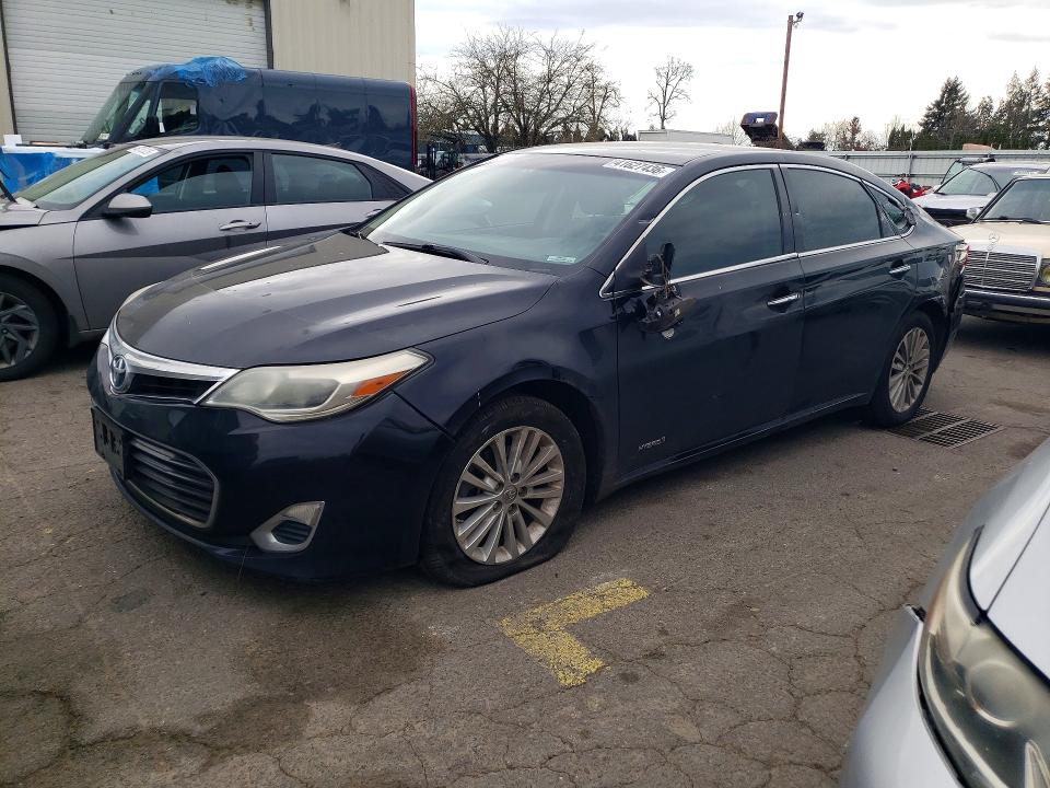 41627436 :رقم المزاد ، 4T1BD1EB4DU009940 vin ، 2013 Toyota Avalon Hybrid مزاد بيع