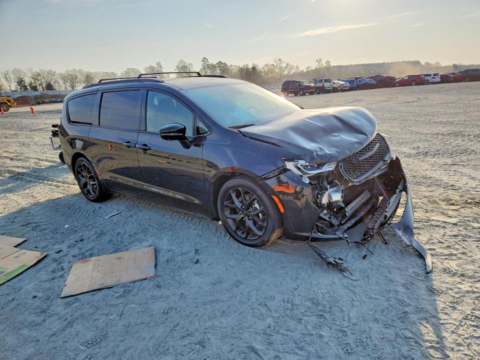 Продаж на аукціоні авто 2024 Chrysler Pacifica, vin: 2C4RC1GG2RR103768, номер лоту: 47650246