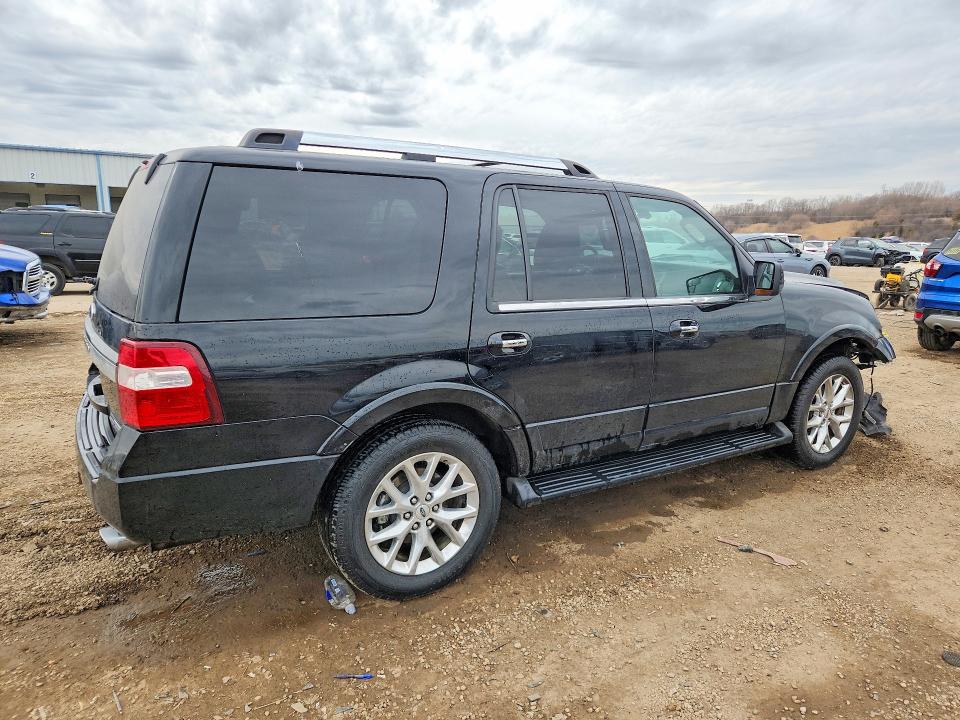 Продажа на аукционе авто 2016 Ford Expedition, vin: 1FMJU2AT5GEF12164, номер лота: 46372046