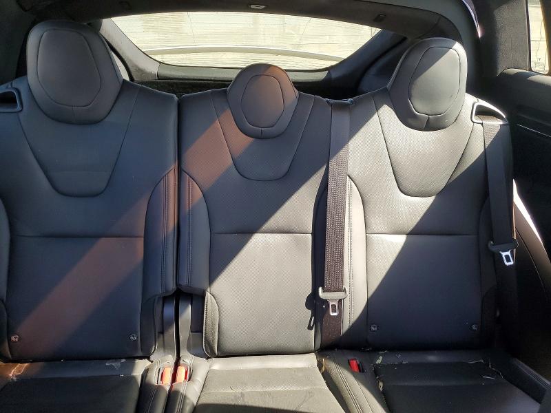 45513086 :رقم المزاد ، 7SAXCDE51NF336981 vin ، 2022 Tesla Model X مزاد بيع