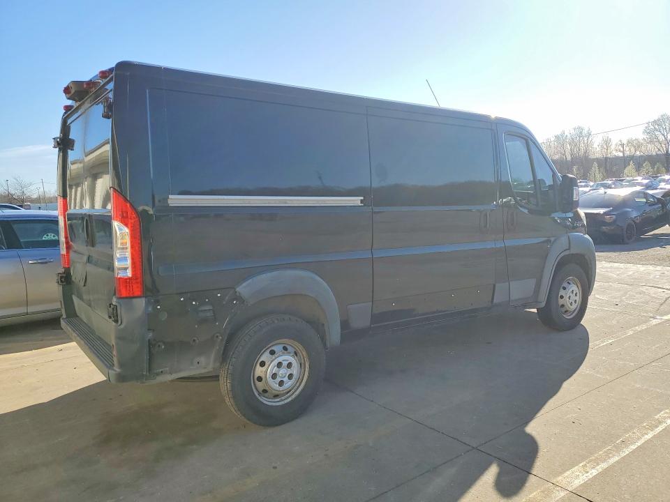 46088256 :رقم المزاد ، 3C6TRVAG0EE125310 vin ، 2014 Ram Promaster 1500 مزاد بيع