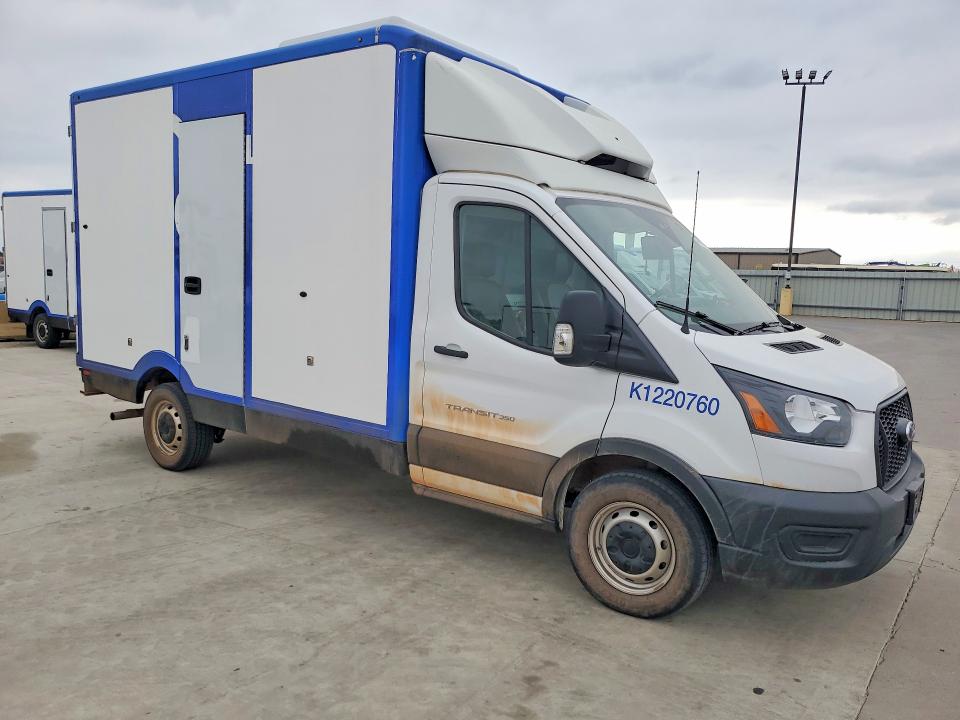 2022 Ford Transit მანქანა იყიდება აუქციონზე, vin: 1FDBW5Z84NKA20255, აუქციონის ნომერი: 46998686