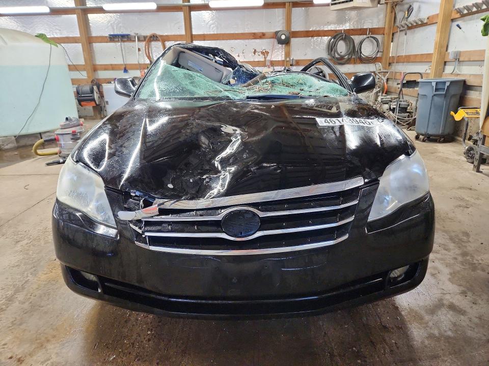 46143946 :رقم المزاد ، 4T1BK36B76U153338 vin ، 2006 Toyota Avalon مزاد بيع