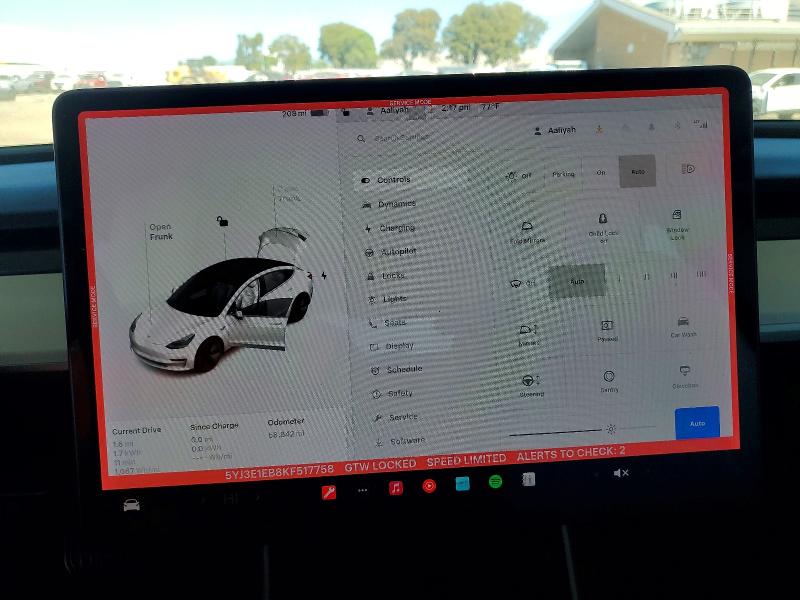 47065216 :رقم المزاد ، 5YJ3E1EB8KF517758 vin ، 2019 Tesla Model 3 مزاد بيع