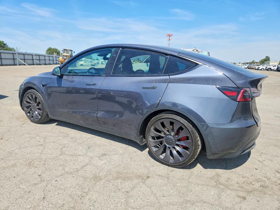 47167966 :رقم المزاد ، 7SAYGDEF8PF829318 vin ، 2023 Tesla Model Y مزاد بيع