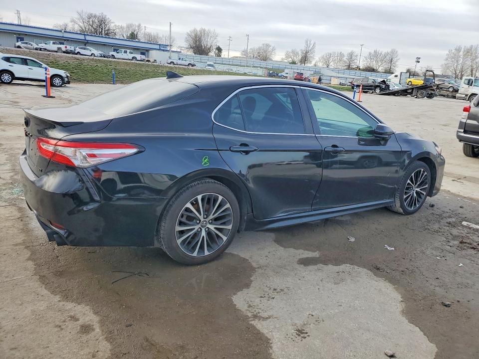 Продажа на аукционе авто 2019 Toyota Camry, vin: 4T1B11HK2KU279427, номер лота: 45633846