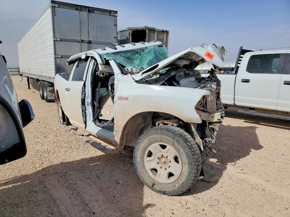 79728165 :رقم المزاد ، 3C63R3GJ4NG385270 vin ، 2022 Ram 3500 مزاد بيع