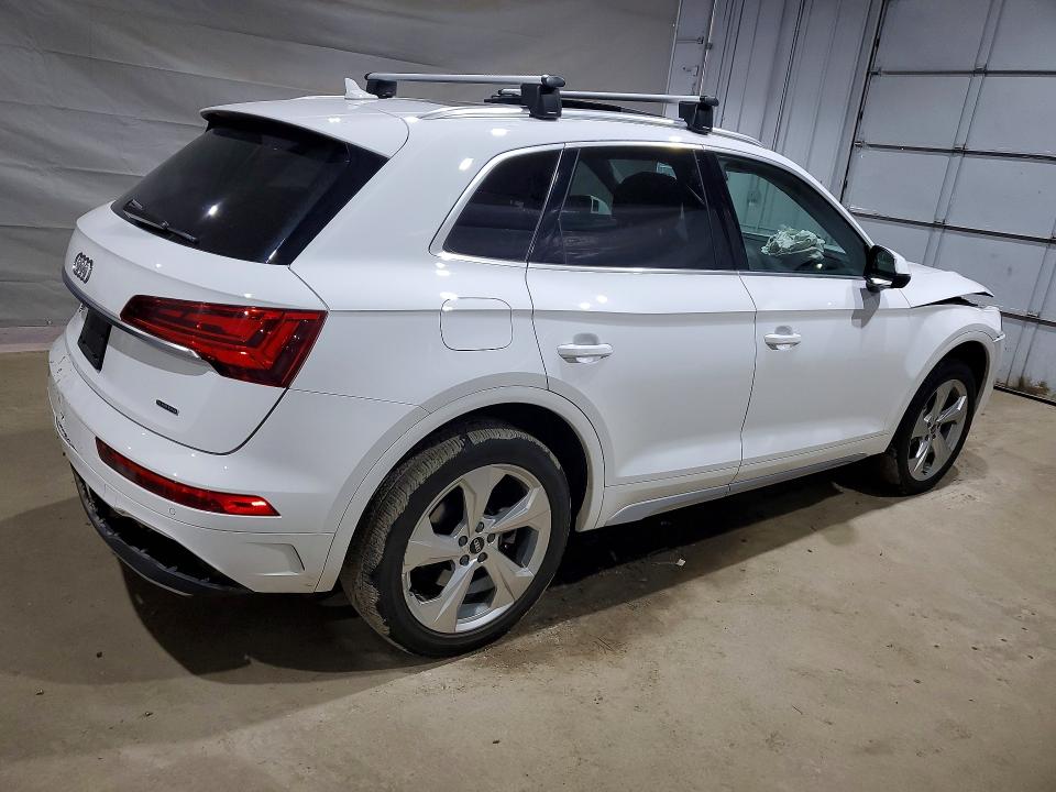 47058956 :رقم المزاد ، WA1BAAFY5M2012237 vin ، 2021 Audi Q5 مزاد بيع