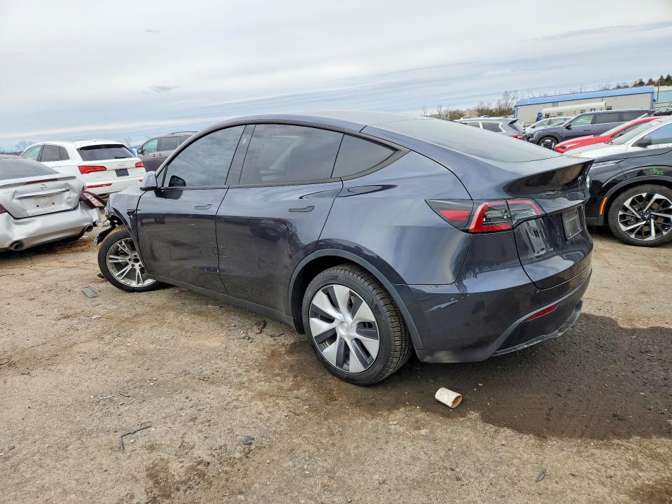 47696336 :رقم المزاد ، 7SAYGDED2RF095485 vin ، 2024 Tesla Model Y مزاد بيع