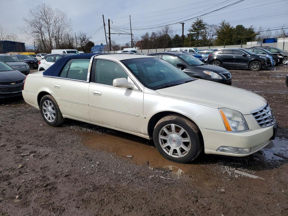 Продажа на аукционе авто 2008 Cadillac Dts, vin: 1G6KD57Y78U132993, номер лота: 78740175