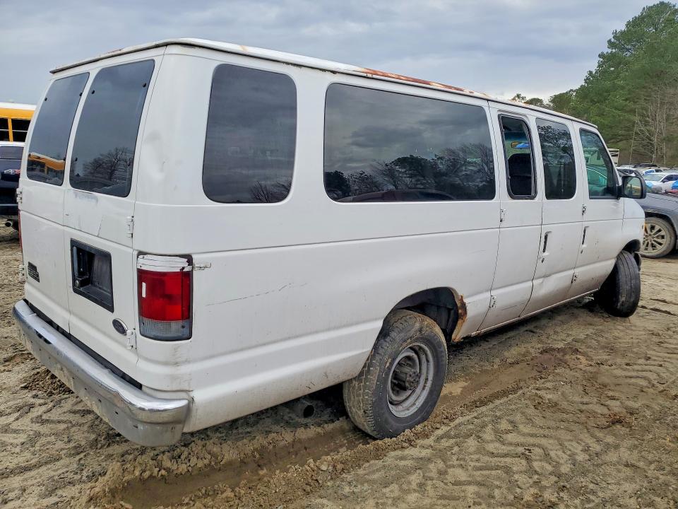 Продаж на аукціоні авто 2000 Ford Econoline, vin: 1FBSS31L7YHA98779, номер лоту: 45618026