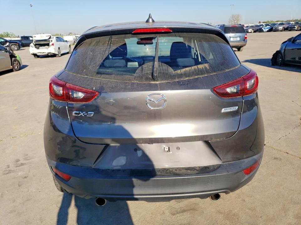 46408796 :رقم المزاد ، JM1DKDB72J0313534 vin ، 2018 Mazda Cx-3 مزاد بيع