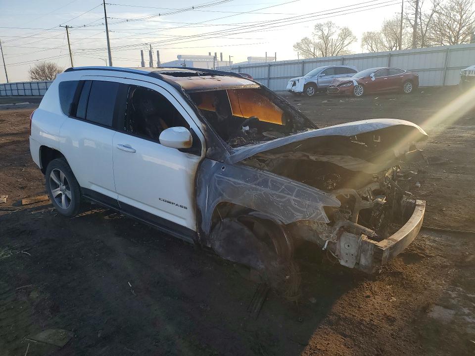 2016 Jeep Compass მანქანა იყიდება აუქციონზე, vin: 1C4NJDEB6GD558586, აუქციონის ნომერი: 47505046