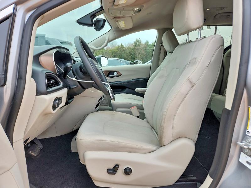 Продажа на аукционе авто 2017 Chrysler Pacifica, vin: 2C4RC1DG2HR502571, номер лота: 79702035