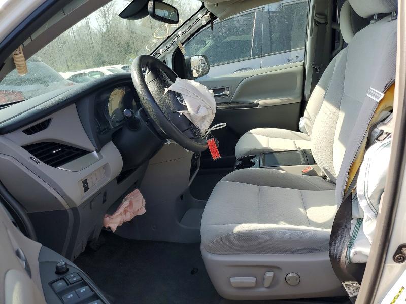 Продажа на аукционе авто 2018 Toyota Sienna, vin: 5TDKZ3DC4JS913380, номер лота: 47425966