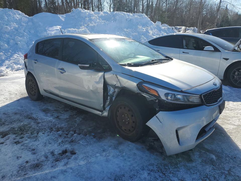 2018 Kia Forte მანქანა იყიდება აუქციონზე, vin: KNAFK5A82J5769459, აუქციონის ნომერი: 78485165