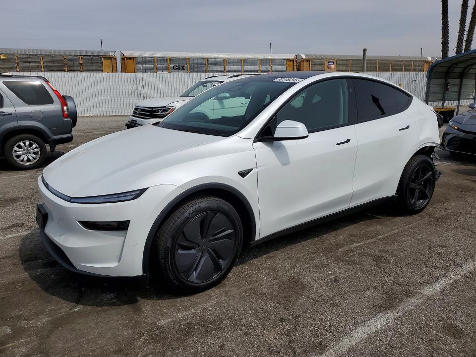 48149206 :رقم المزاد ، 7SAYGDEE9TF558870 vin ، 2026 Tesla Model Y مزاد بيع