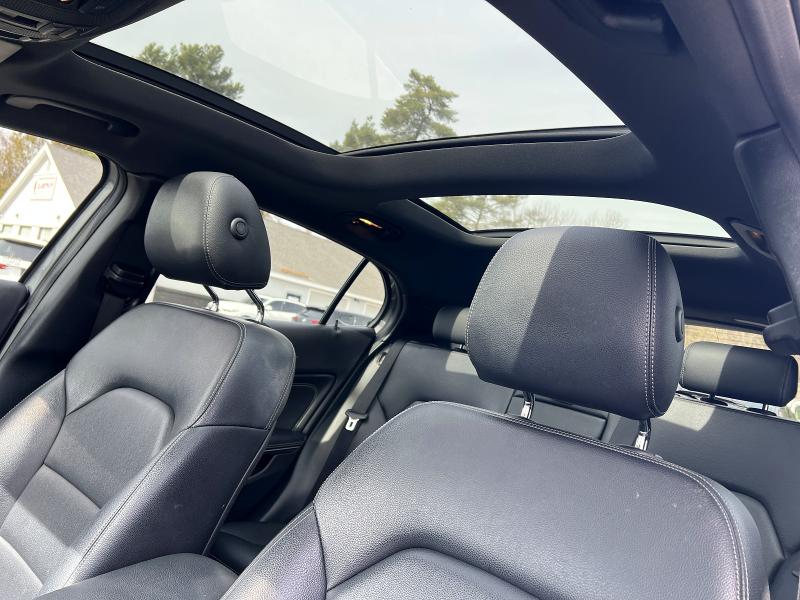 46932046 :رقم المزاد ، WDCTG4EB0JJ442812 vin ، 2018 Mercedes-benz Gla مزاد بيع