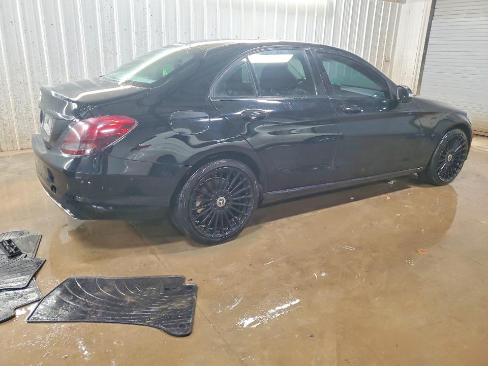 Продажа на аукционе авто 2015 Mercedes-benz C, vin: 55SWF4JB6FU055559, номер лота: 45867086