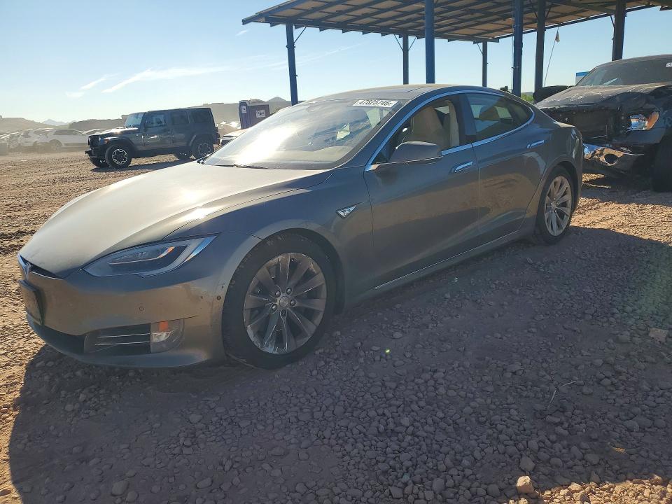 2016 Tesla Model S მანქანა იყიდება აუქციონზე, vin: 5YJSA1E25GF138053, აუქციონის ნომერი: 47825746