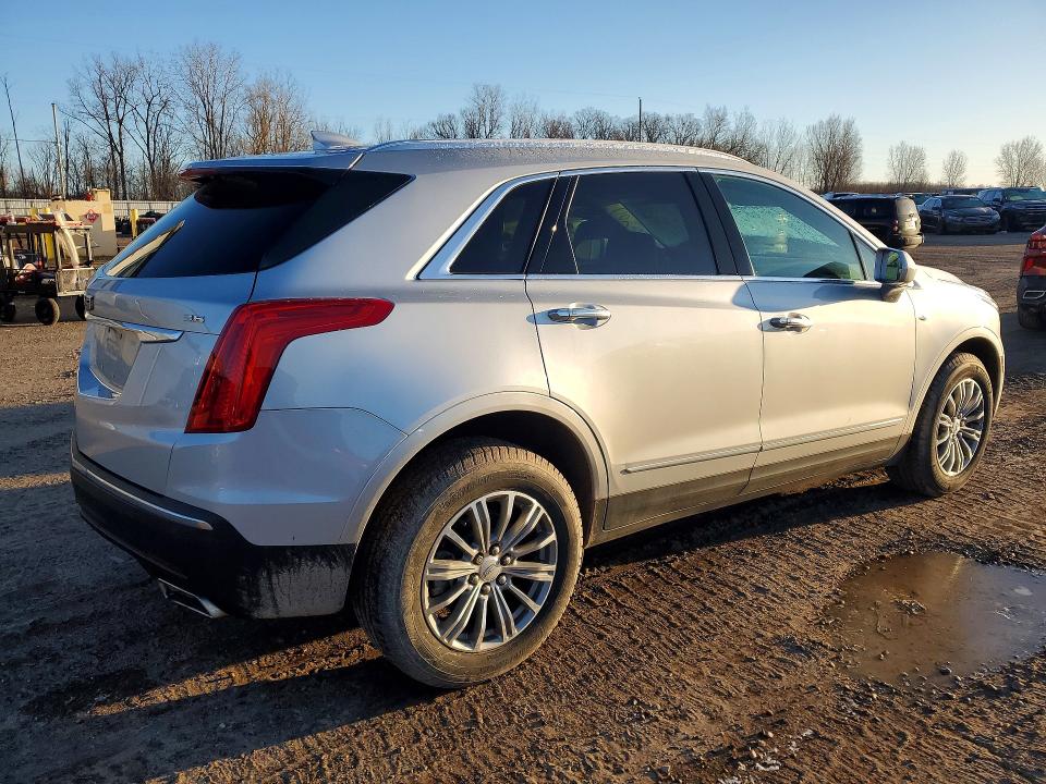 45525886 :رقم المزاد ، 1GYKNBRS2HZ113945 vin ، 2017 Cadillac Xt5 مزاد بيع