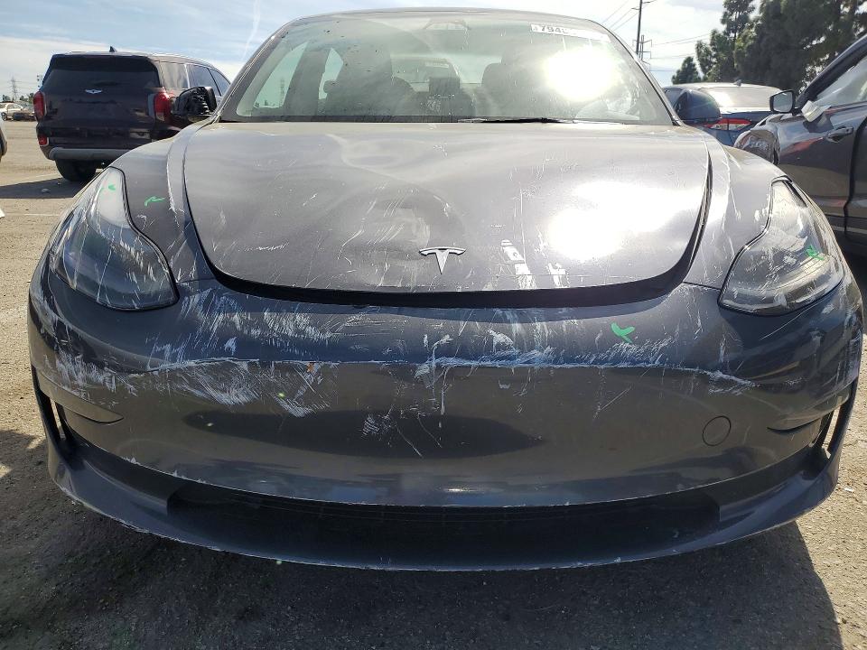 79488985 :رقم المزاد ، 5YJ3E1EA0PF691385 vin ، 2023 Tesla Model 3 مزاد بيع