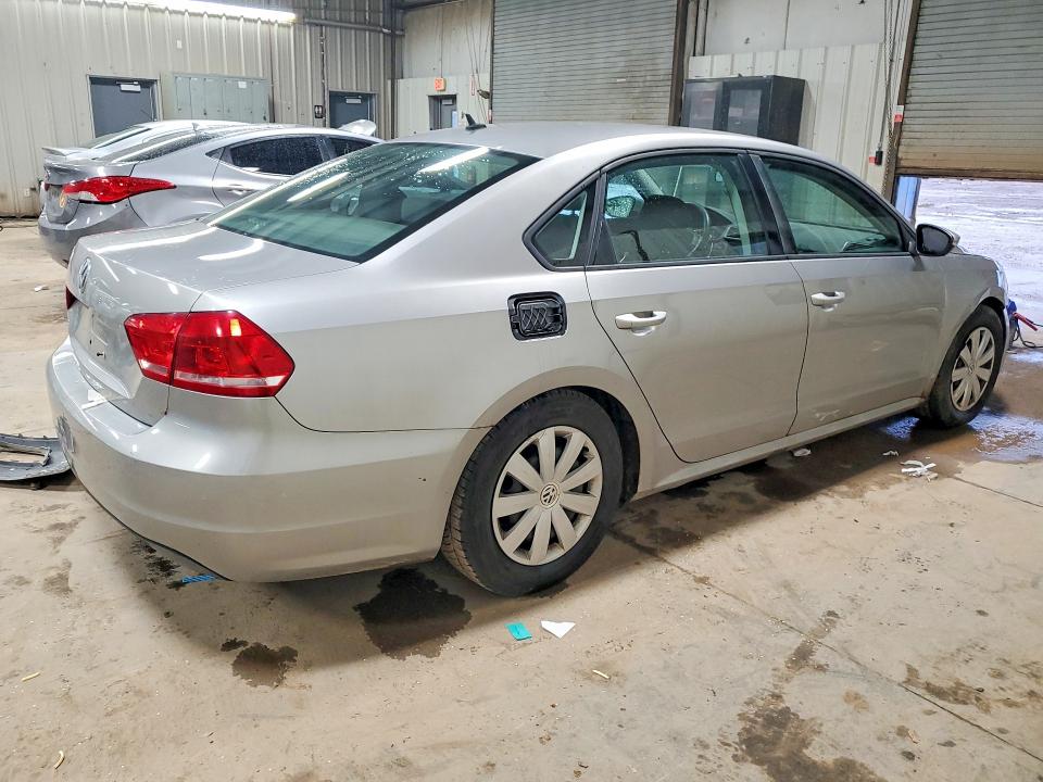 Продажа на аукционе авто 2012 Volkswagen Passat, vin: 1VWAP7A33CC068715, номер лота: 45546636