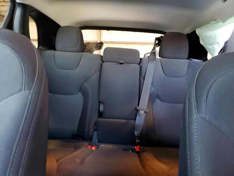 47916286 :رقم المزاد ، 1C4PJMCB3MD123824 vin ، 2021 Jeep Cherokee مزاد بيع