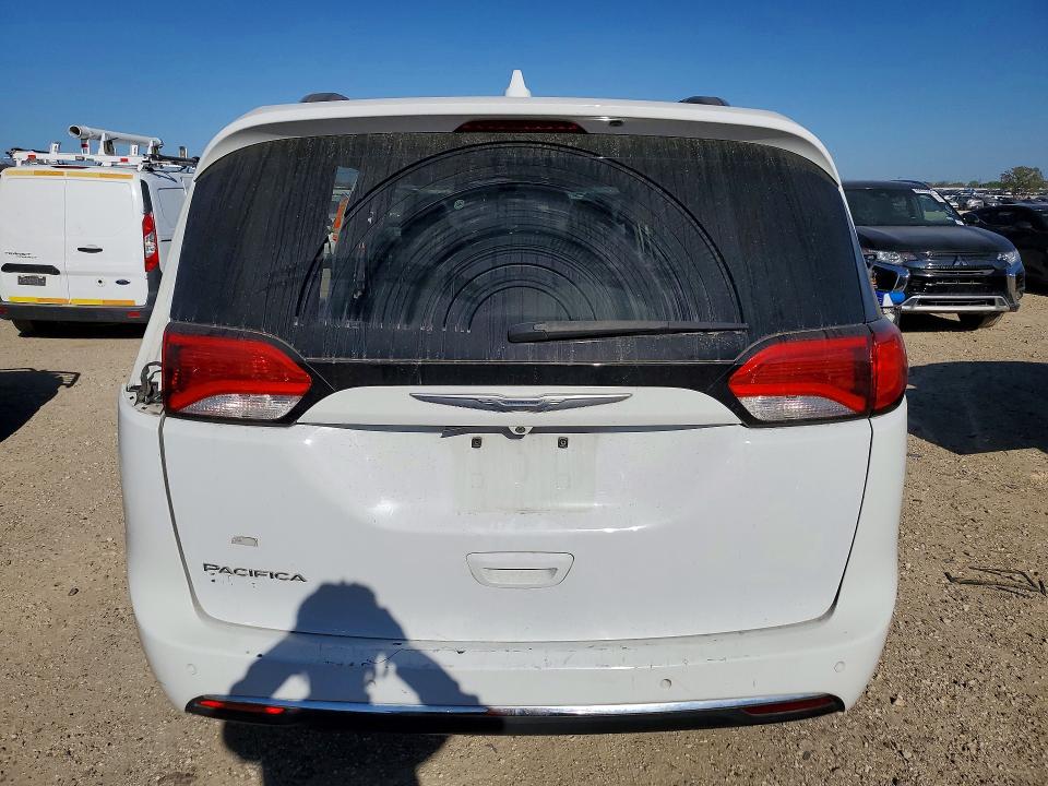 2017 Chrysler Pacifica მანქანა იყიდება აუქციონზე, vin: 2C4RC1EG8HR782267, აუქციონის ნომერი: 46734706