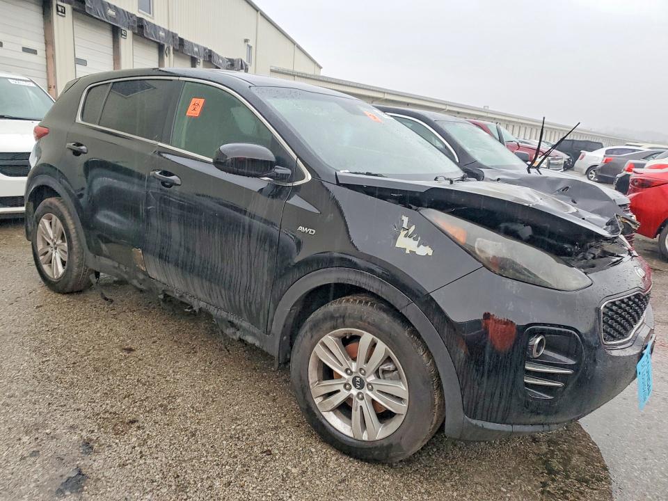 78541455 :رقم المزاد ، KNDPMCAC1H7243302 vin ، 2017 Kia Sportage مزاد بيع