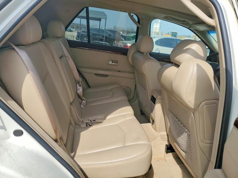 47940696 :رقم المزاد ، 1GYEE437380195721 vin ، 2008 Cadillac Srx مزاد بيع