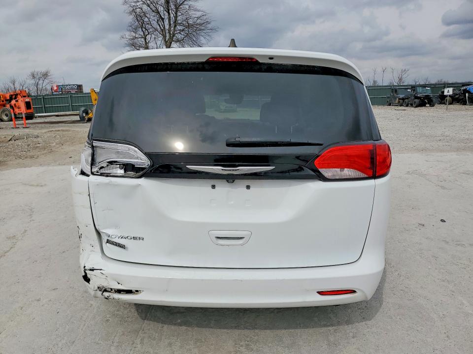 Продажа на аукционе авто 2023 Chrysler Voyager, vin: 2C4RC1CGXPR519876, номер лота: 41711116