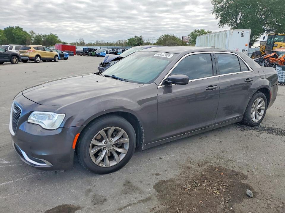 2015 Chrysler 300 მანქანა იყიდება აუქციონზე, vin: 2C3CCAAG2FH845494, აუქციონის ნომერი: 46492866