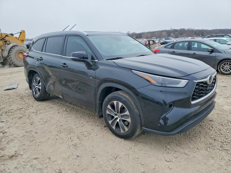 46524706 :رقم المزاد ، 5TDKDRBH5PS500683 vin ، 2023 Toyota Highlander مزاد بيع