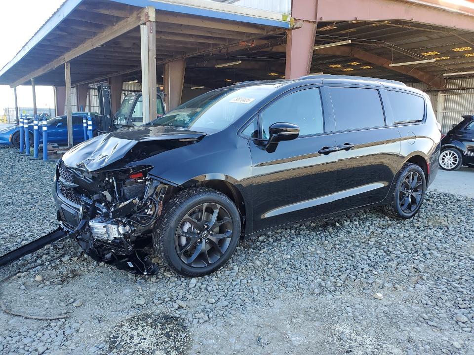 2026 Chrysler Pacifica მანქანა იყიდება აუქციონზე, vin: 2C4RC3BG1TR202883, აუქციონის ნომერი: 79810425