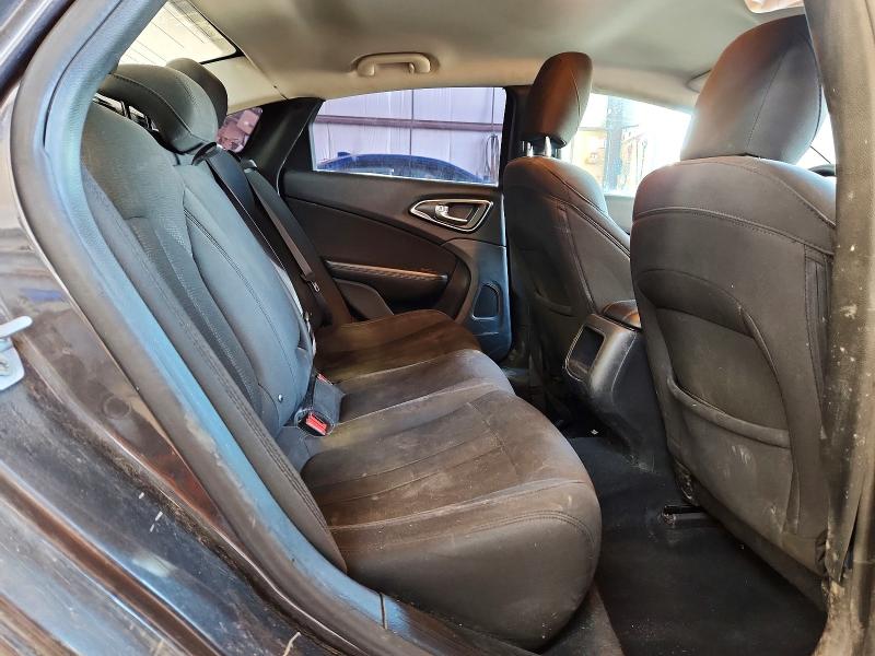 45455056 :رقم المزاد ، 1C3CCCFB1GN189693 vin ، 2016 Chrysler 200 مزاد بيع