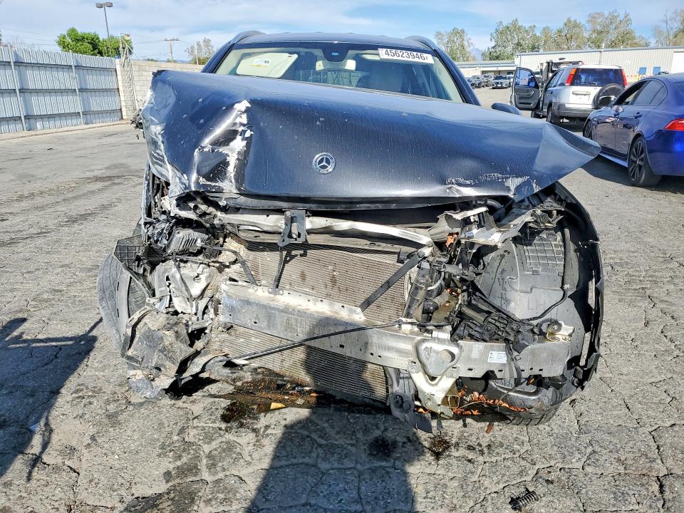 45623946 :رقم المزاد ، W1N0G8EB8LF825721 vin ، 2020 Mercedes-benz Glc مزاد بيع
