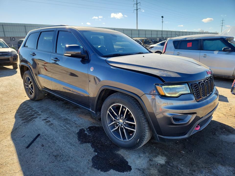 41876026 :رقم المزاد ، 1C4RJFLG2HC932873 vin ، 2017 Jeep Grand Cherokee مزاد بيع