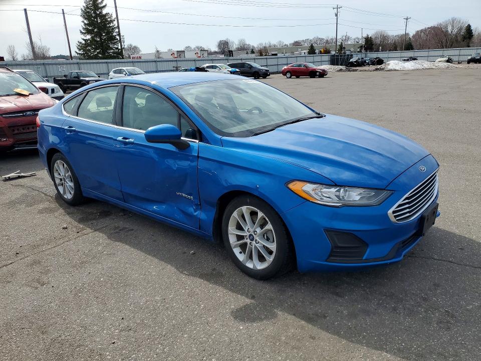 Продаж на аукціоні авто 2019 Ford Fusion, vin: 3FA6P0LU7KR184978, номер лоту: 47421086