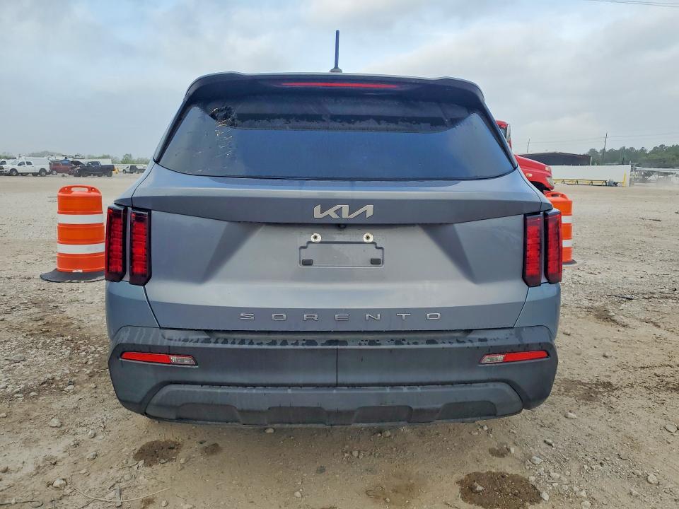 Продажа на аукционе авто 2022 Kia Sorento, vin: 5XYRG4LC6NG091552, номер лота: 47238136