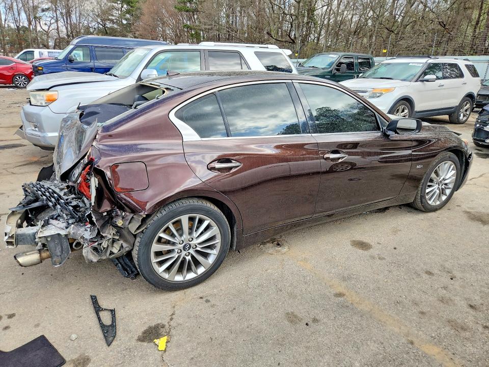41967626 :رقم المزاد ، JN1EV7AP8JM356639 vin ، 2018 Infiniti Q50 مزاد بيع