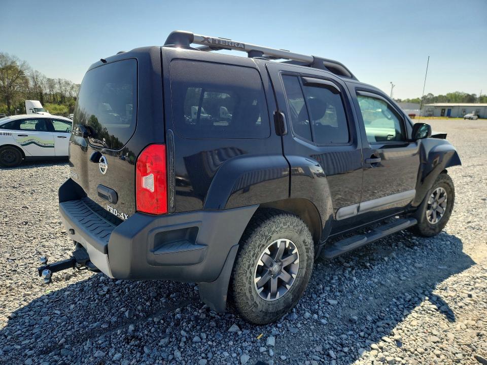 2015 Nissan Xterra მანქანა იყიდება აუქციონზე, vin: 5N1AN0NW6FN661915, აუქციონის ნომერი: 47479146