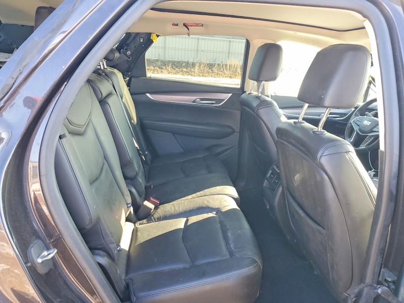 79446145 :رقم المزاد ، 1GYKNDRS5JZ190617 vin ، 2018 Cadillac Xt5 مزاد بيع