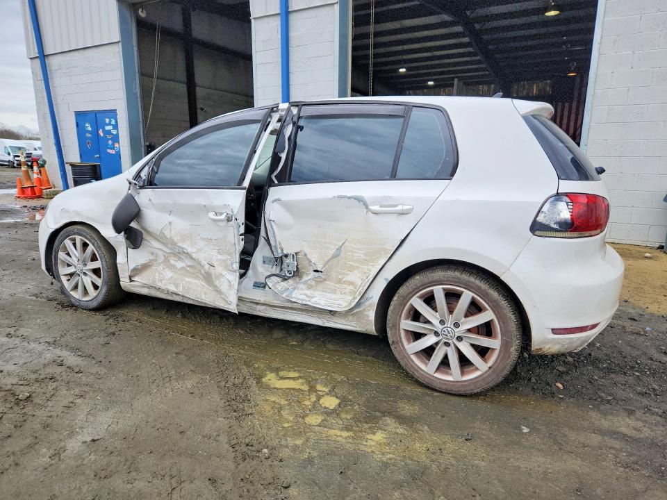 Продаж на аукціоні авто 2010 Volkswagen Golf, vin: WVWNM9AJ0AW292558, номер лоту: 45913726