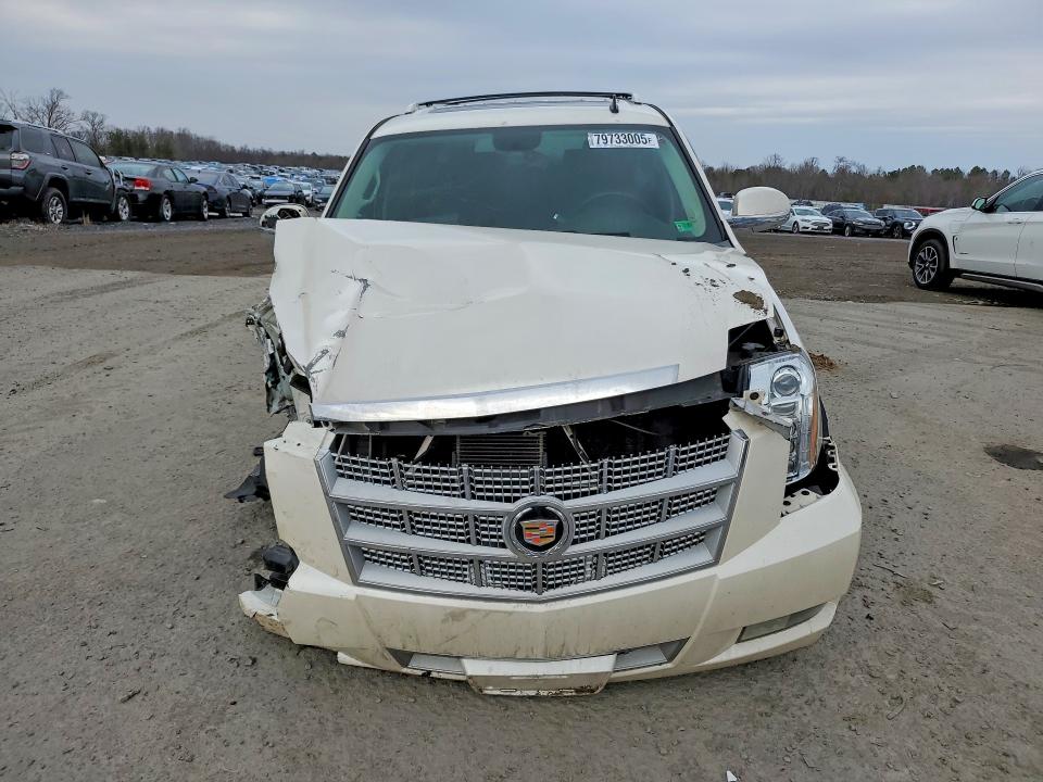 Auction sale of the 2012 Cadillac Escalade, vin: 1GYS4KEF9CR204621, lot number: 79733005