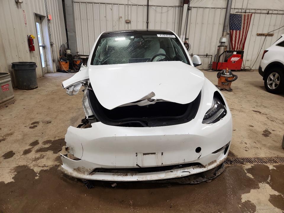 Продажа на аукционе авто 2022 Tesla Model Y, vin: 7SAYGDEE4NF354674, номер лота: 41950386